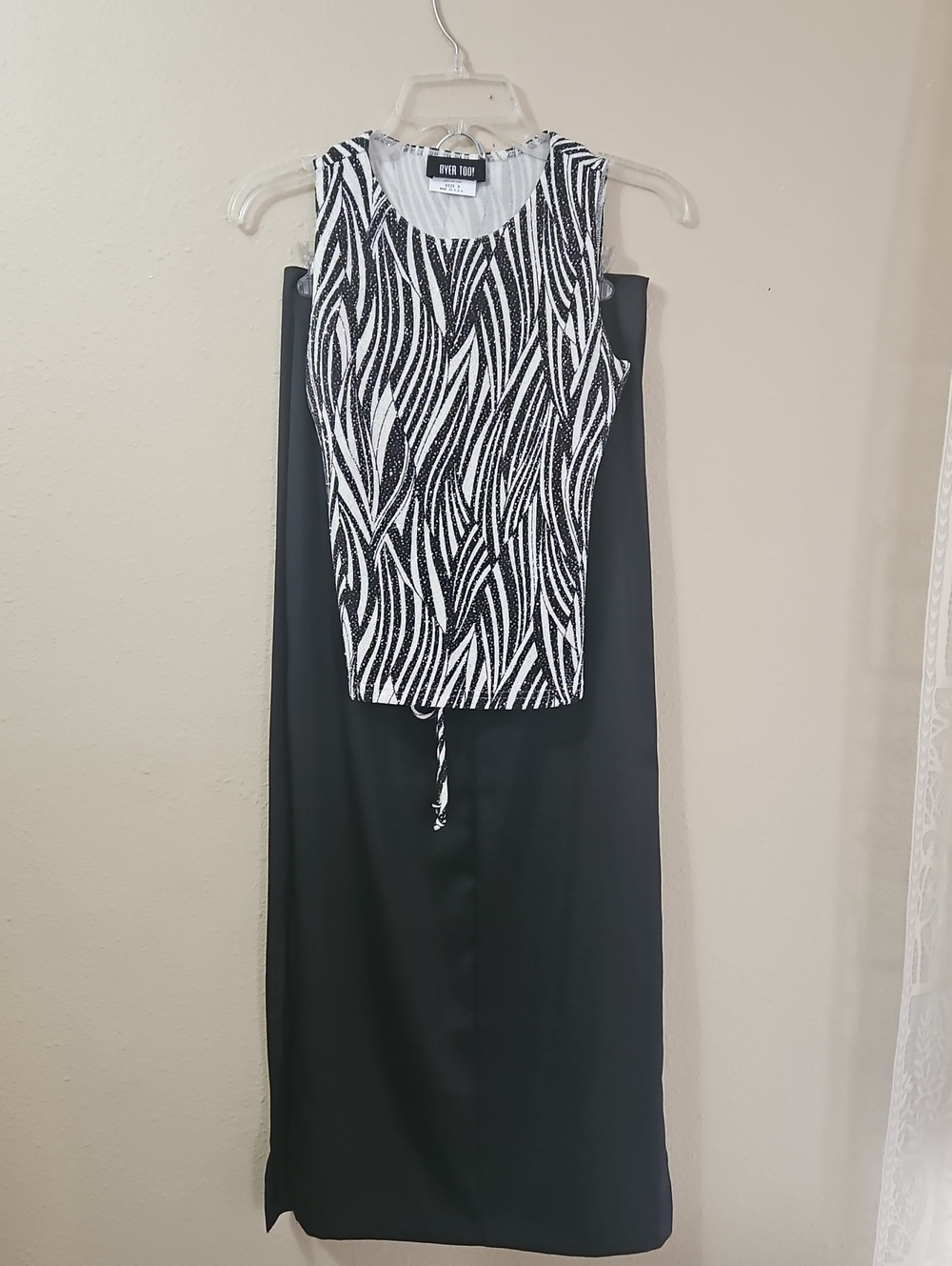River Road Black and White Midi Dress with Patterned Bodice